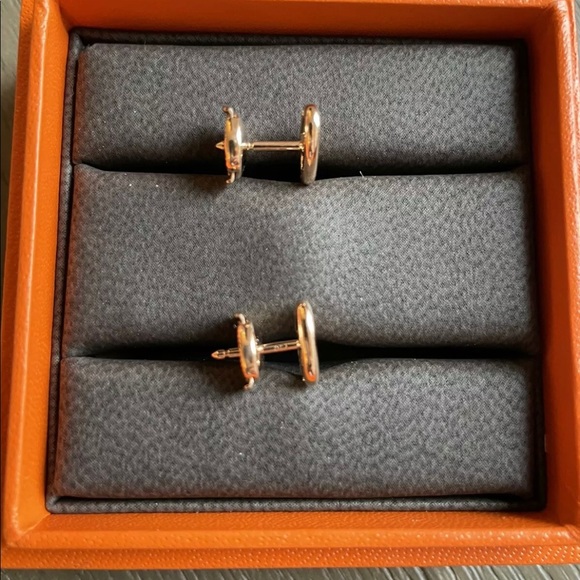 Hermes Chaine D'Ancre 18k Rose Gold Stud Earrings - Picture 4 of 11